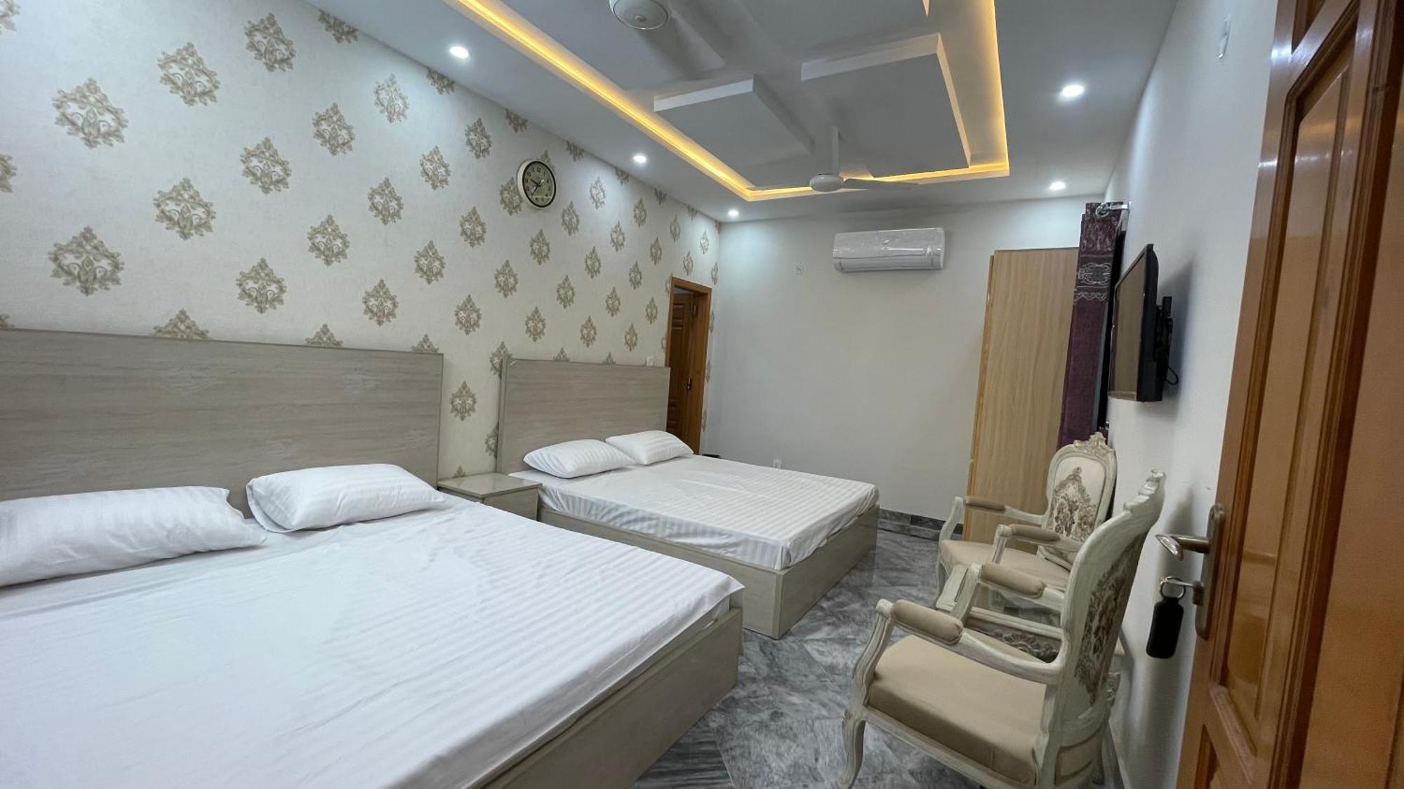 Midways Guest House And Hotels Islamabad Esterno foto