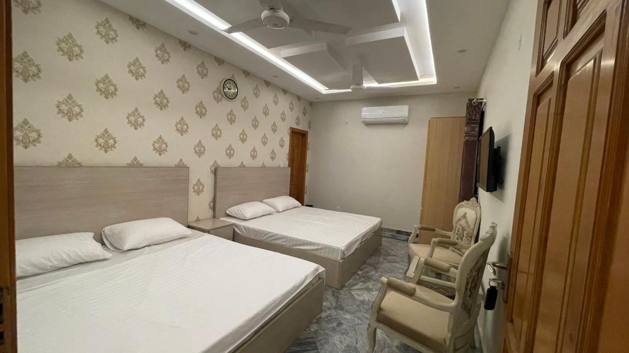 Midways Guest House And Hotels Islamabad Esterno foto