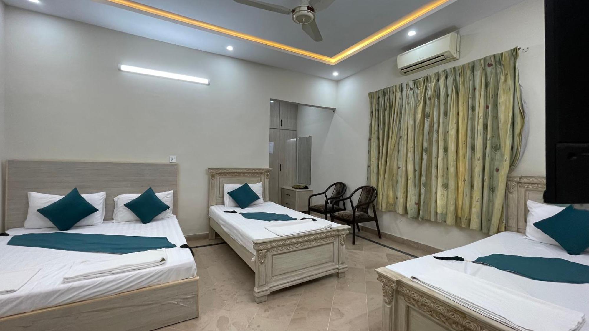Midways Guest House And Hotels Islamabad Esterno foto